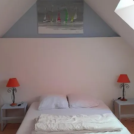 Holiday home Grande Maison, Calme, Proche De La Camoel