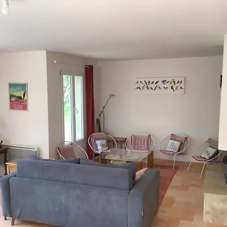 Grande Maison, Calme, Proche De La * Camoel