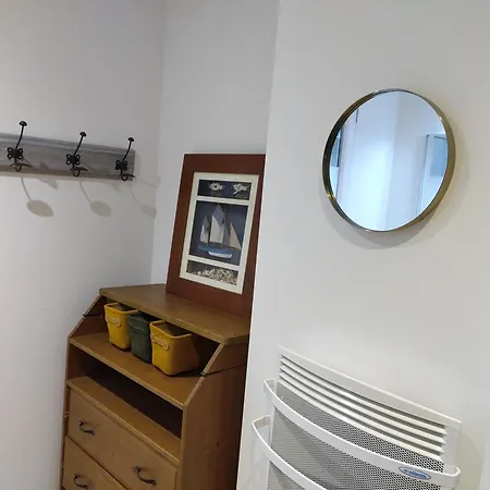 Grande Maison, Calme, Proche De La Holiday home Camoel